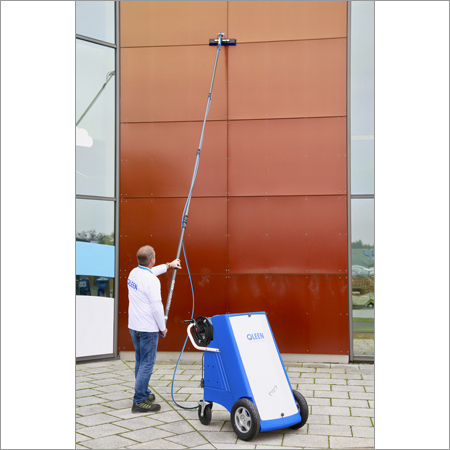 Facade Cleaning System