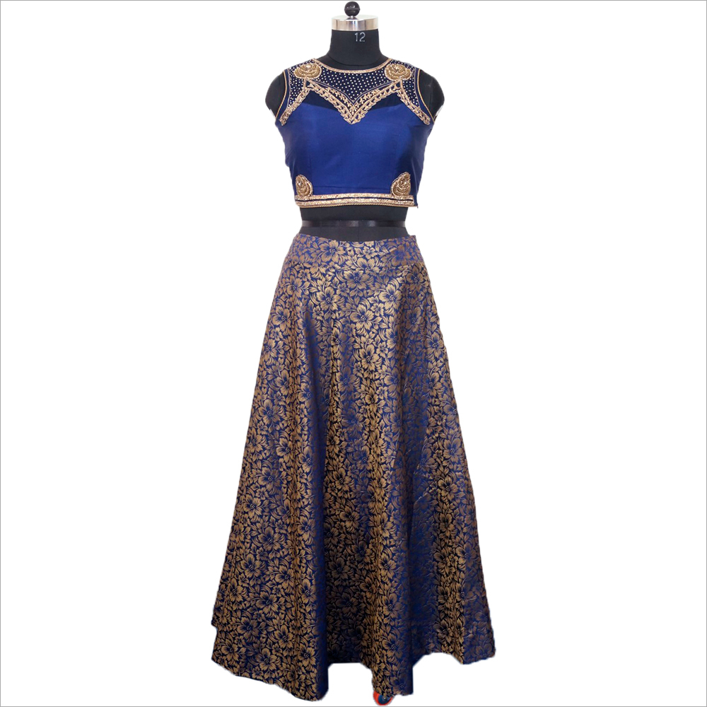 Ladies Crop Top With Skirt