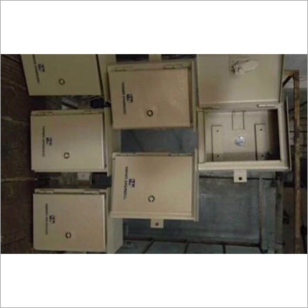 Pole Box
