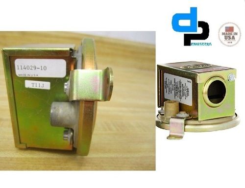 Dwyer 1910-1 Compact Low Differential Pressure Switch