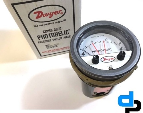 Dwyer 3100MRS Photohelic Switch/Gauge 0 to 100 inch