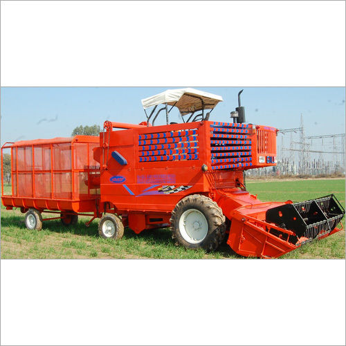 Tractor Straw Combine Harvester