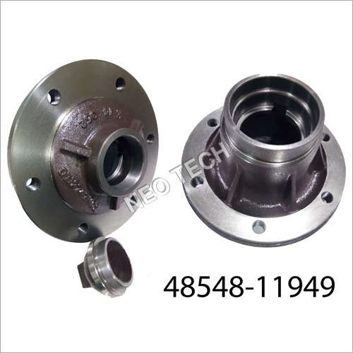 Brown Massey 135 Front Hub