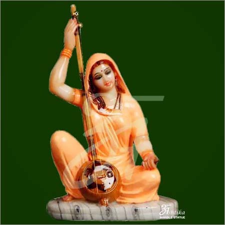 Meera Bai Statue