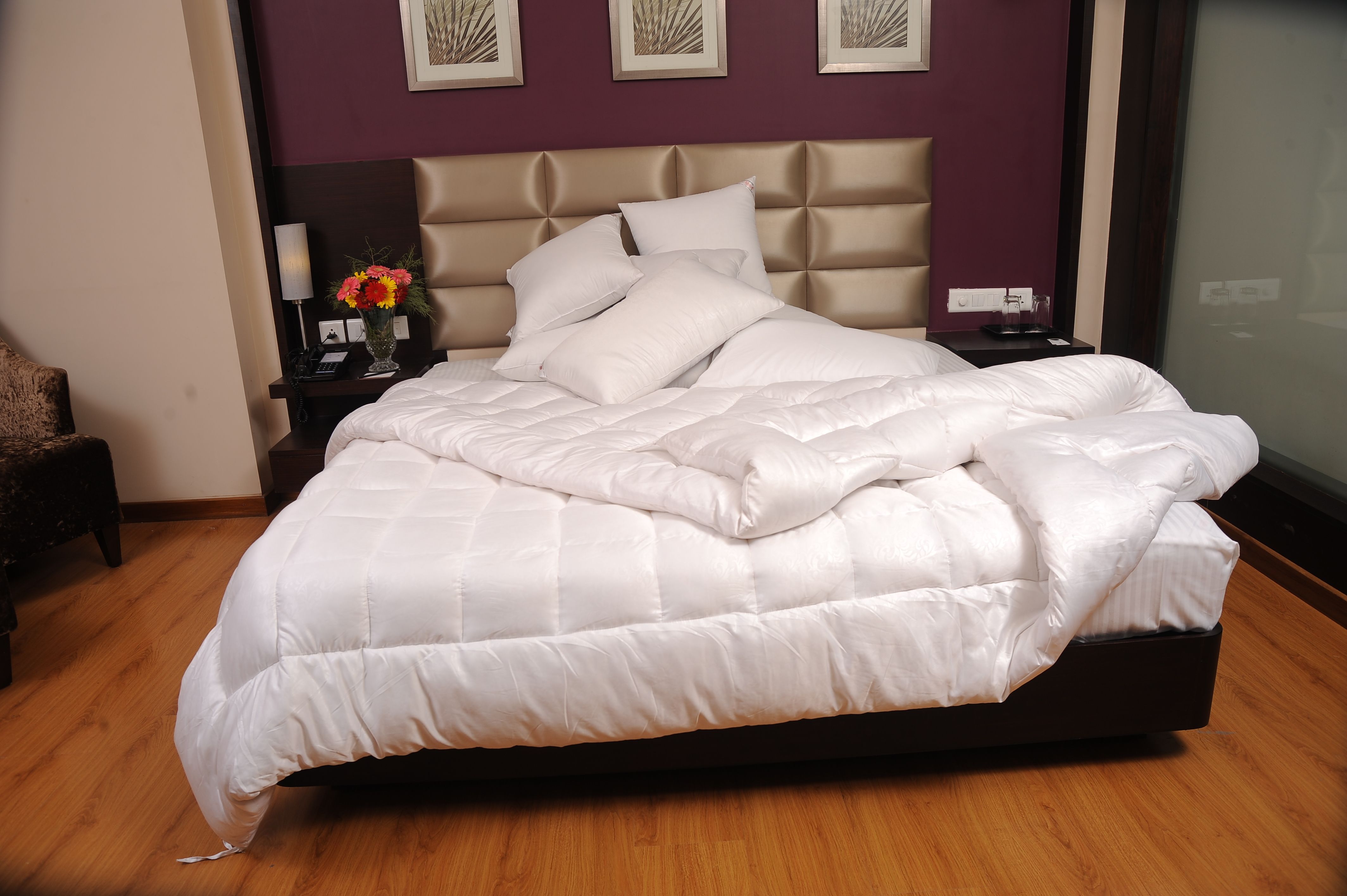 Hotel Duvet (Quilt) at Best Price in Gujarat ...