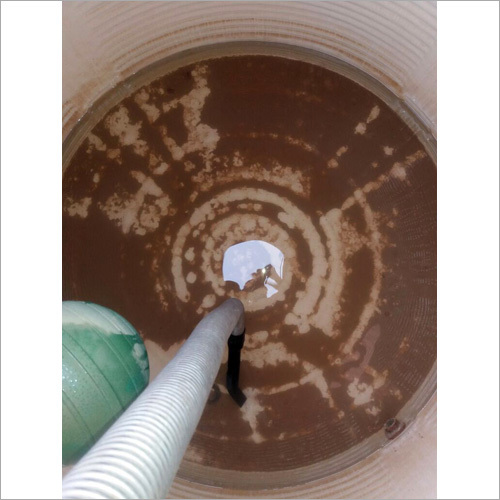 Commercial Water Tank Cleaning Services