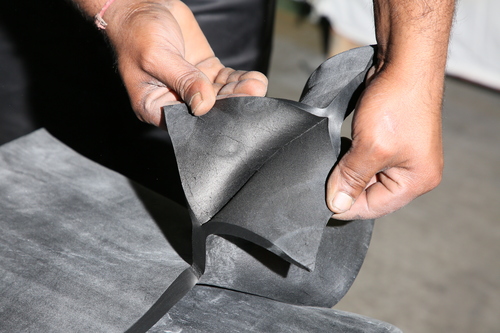 Natural Rubber Reclaim - Reclaimed Rubber, Variable Dimensions, Black | High Durability, Flexibility, Easy Processing, Strong Bonds, Versatile Use