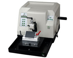 Fully Automatic Microtome Machine Weight: 4-6  Kilograms (Kg)