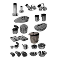 Hospital Utensils And Hollowares - Stainless Steel, 0.10-1 Kilograms, Silver | 100 Watt Power, 220 Volt Voltage, Designed For Hospital Use
