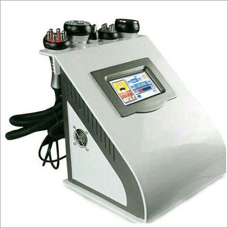 Multipolar Cavitation