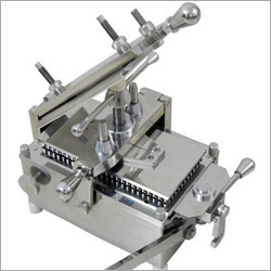 Manual Capsule Filling Machine
