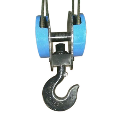 Bottom Hook Assembly Power Source: Electric