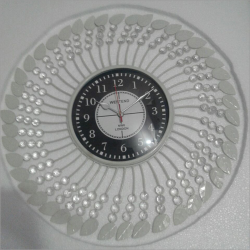Black & White Round Diamond Wall Clock