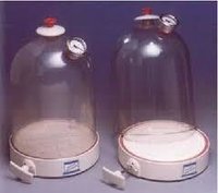 SE.22  Vacuum Jar, Plastic with Air Pump