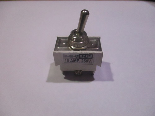 Toggle Switch 15 amp