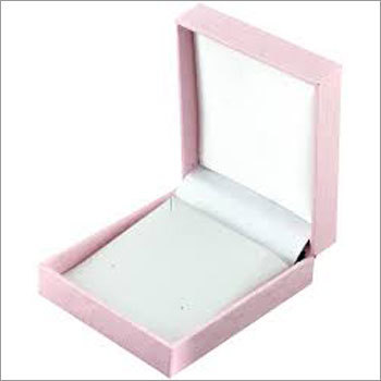 Chain Gift Box