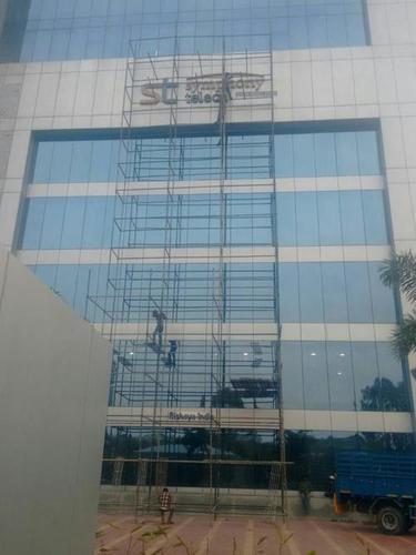 Construction Scaffolding On Hire