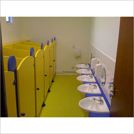 Pvc Tiny Steps Toilet Cubicle