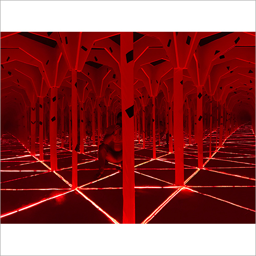 Mirror Maze
