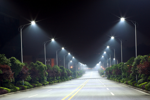 Standalone Street Light