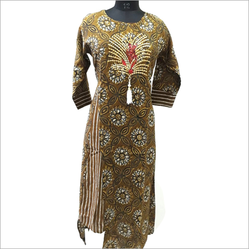 Ladies Cotton Fabric Kurti