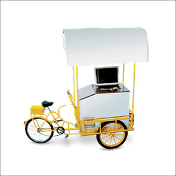 Freezer On Wheels - Plastic 940 x 640 x 905 mm | 300-1200 Liter Capacity 200W Power 1 Year Warranty White Color