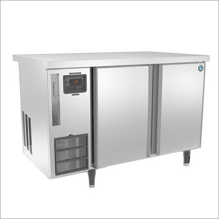 Two Door Undercounter Chiller Capacity: 300-1200 Liter