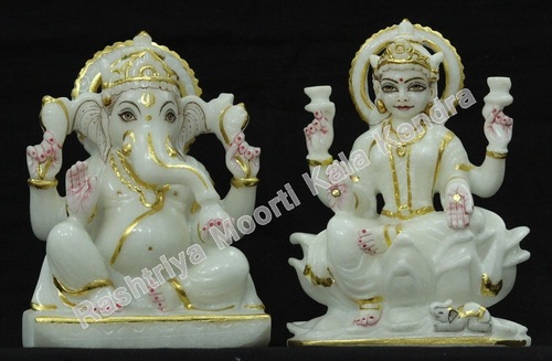Painting Lakshmi Ganesh