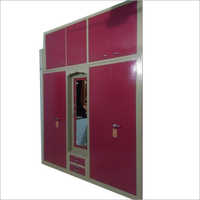SS Wardrobe