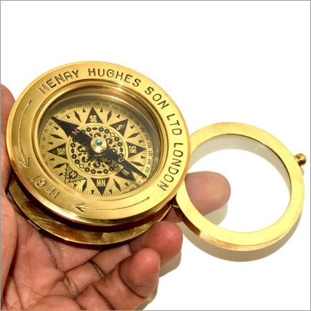 Magnifier Compass