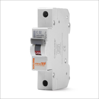 Single Pole Socket