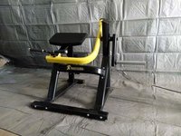 Preacher Curl Machine
