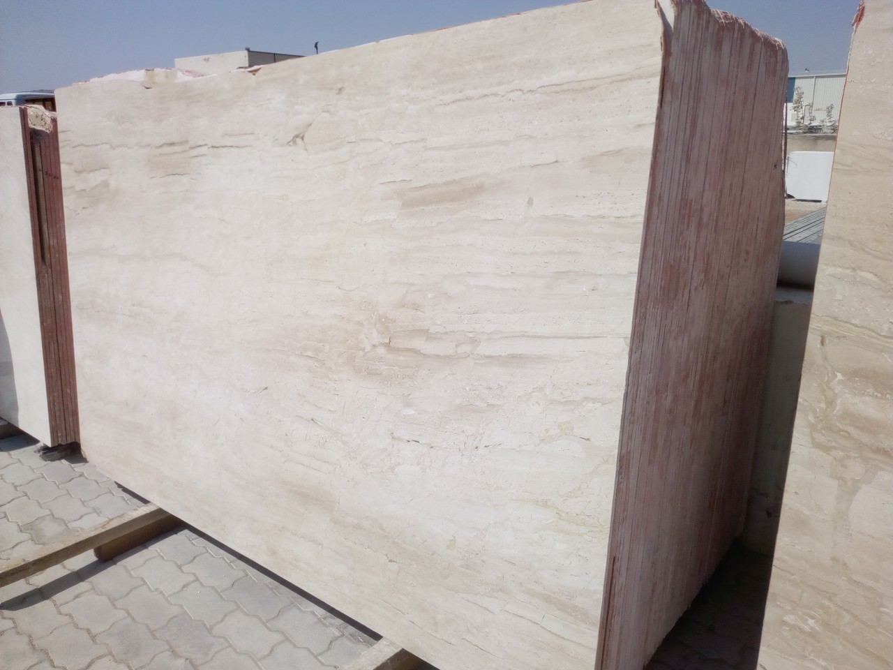 Italian light beige dyna marble