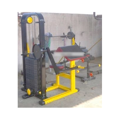 Preacher Curl Machine