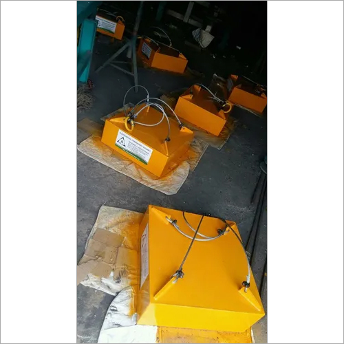 Permanent Suspension Magnets Voltage: 415 Volt (V)
