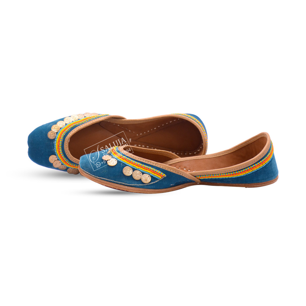 Ethnic Party Wear Blue Color Sikka Work Punjabi Jutti For Women Heel Size: Flat