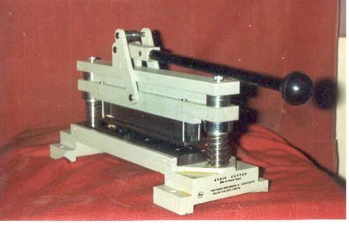 Punch and Die Cutter (For Tensile Test)
