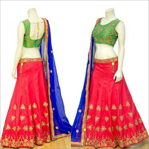 Bridal Lehenga Prestal Red Decoration Material: Beads