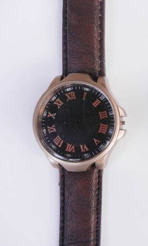 Alloy Copper Case Wrist Watch