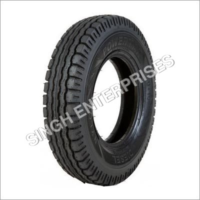 Three wheeler Tyre
