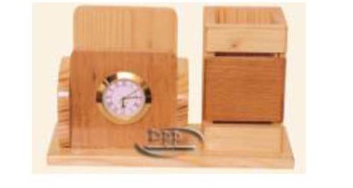 WOODEN DESKTOP ARTICLES