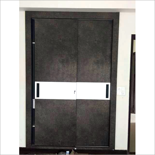 Designer Sliding Door Wooden Almirah