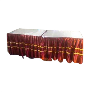 4 - 2.5 Feet Wooden Table 4 - 2.5 Feet Wooden Table