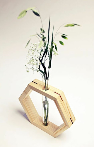 Woden flower vase