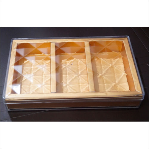 Plastic Diamond 15 Crystal Box (3 Pt Paper)