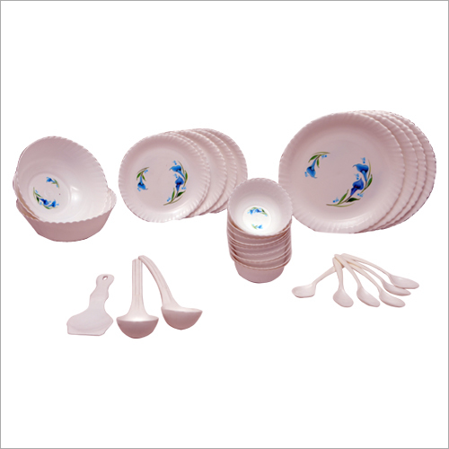 24 Pieces Dinner Set