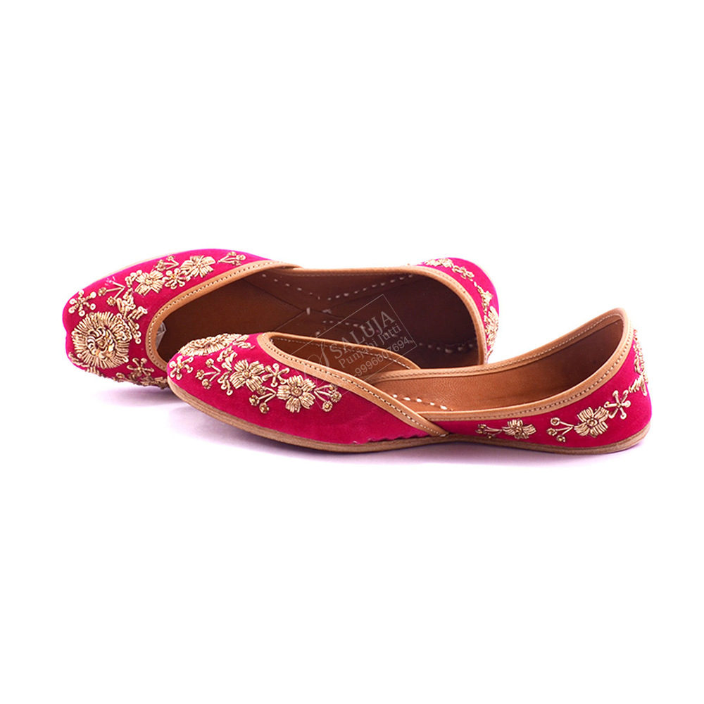 Party Wear Marjanta Color Punjabi Jutti With Handwork For Woman Heel Size: Flat