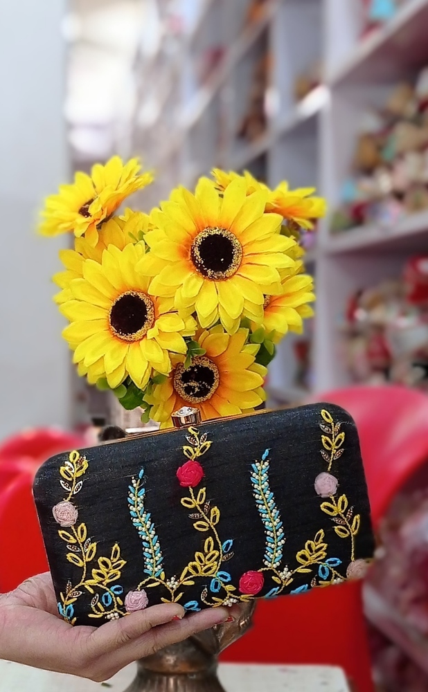 Black Clutches For Ladies
