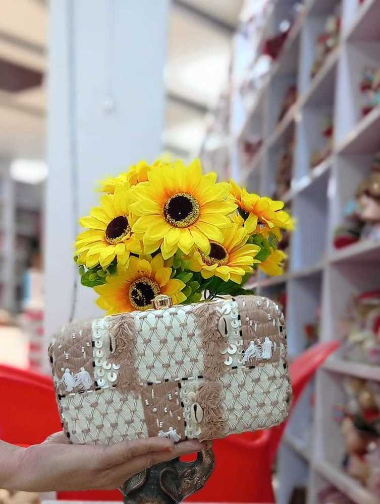 White Partywear Clutches