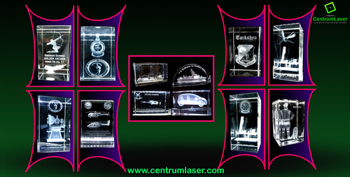 3D Image inside Crystal cube